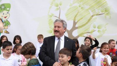 Kayseri Melikgazili çocukların geri dönüşüm mutluluğu