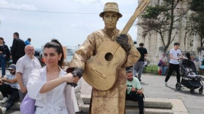 Yeni şarkıları için stüdyoya kapandılar!